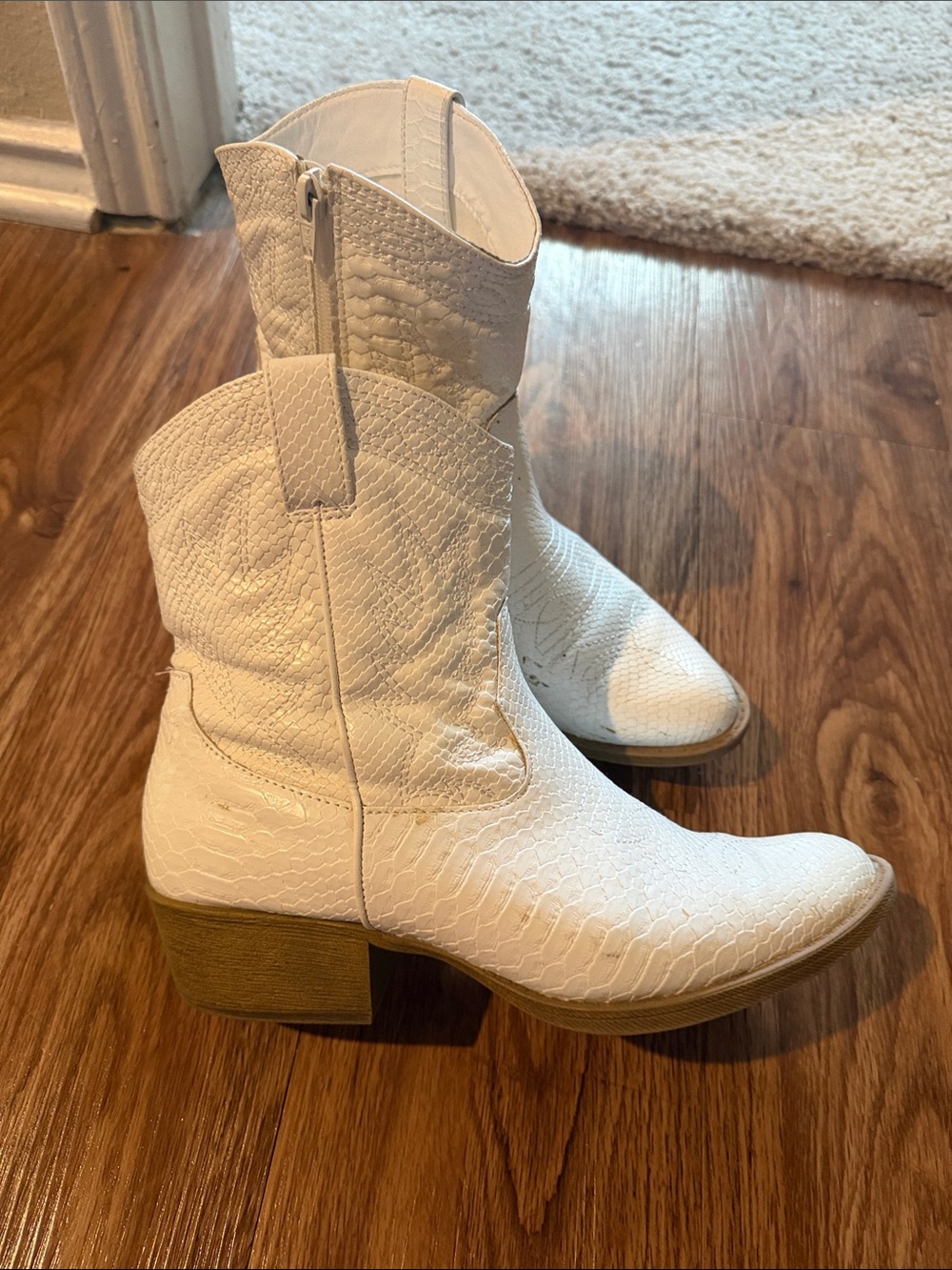 Free people / coconuts by Matisse White Western Boots